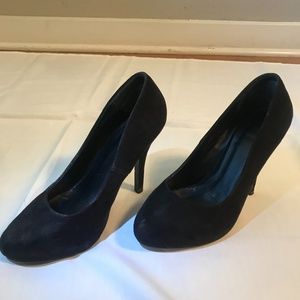Suede Black Pumps - EU Size 36